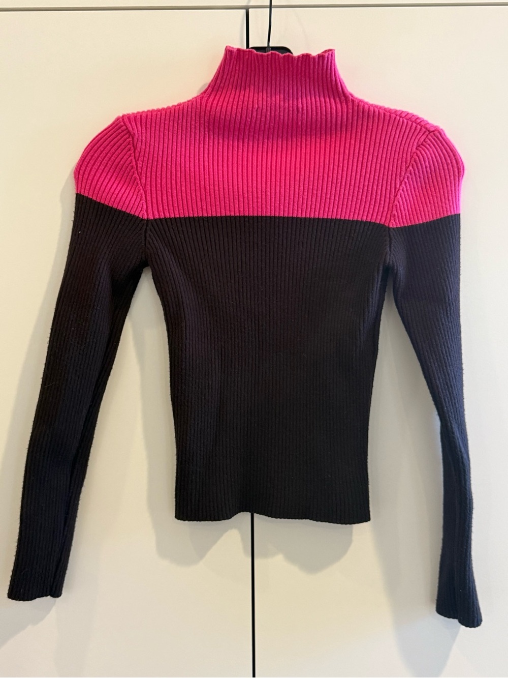 Zara Bright Pink Ribbed Knit Top